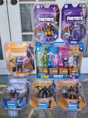 Fortnite Squad Mode Figurines, Rex, Cuddle Team Leader, Drift, Raptor, Omega